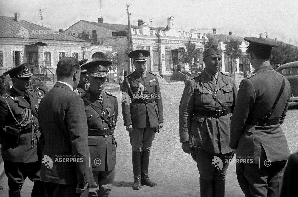  Встреча короля Михая и маршала Антонеску   5